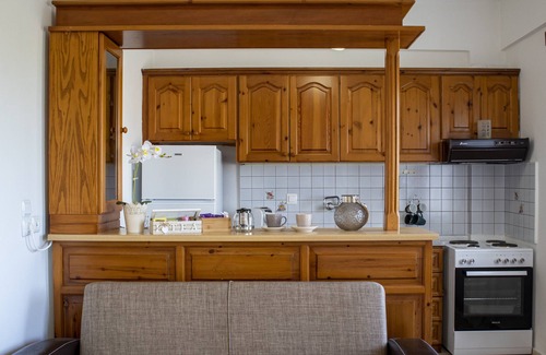 Analipsi Apartamento | Apartamento vacacional "Costas" con vistas al mar, balcón y Wi-Fi