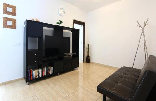 Arrecife Apartamento | Holiday Apartment C Lanzarote