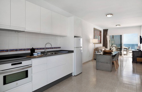Arrieta Apartamento | Apartamento vacacional "Callao Beach 6" con vistas al mar, terraza y Wi-Fi