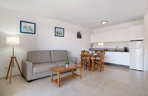 Arrieta Apartamento | Apartamento vacacional "Callao Beach 10" con vistas a la montaña, y Wi-Fi