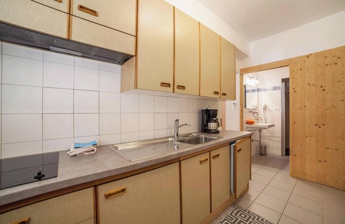 Saltusio Apartamento | Apartamento vacacional "Camping Passeier Lavendel" con vistas a la montaña, piscina, sauna y Wi-Fi