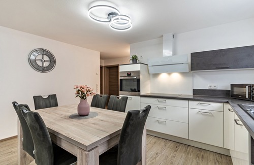 Ringsheim Apartamento | Holiday Apartment "Casa Di Michelle" with Private Terrace & Wi-Fi