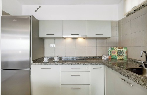 El Medano Apartamento | Apartamento de vacaciones 'Casa Médano 20 En El Médano' con vistas al mar, terraza y Wi-Fi