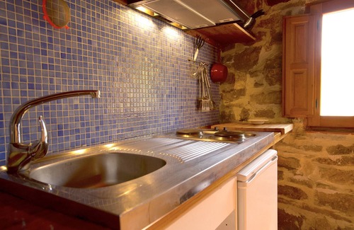 La Cuevarruz Apartamento | Apartamento vacacional "Casa de los Sueños - Balconet" con piscina compartida y Wi-Fi