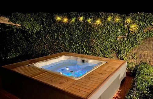 La Cuevarruz Apartamento | Apartamento vacacional "Casa de los Sueños - Balconet" con piscina compartida y Wi-Fi