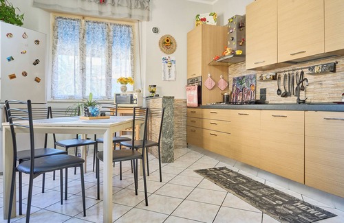 Piombino Apartamento | Apartamento vacacional "Casa Laureta" con terraza privada y Wi-Fi