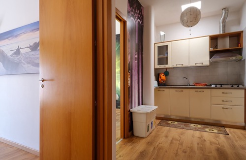 Merine Apartamento | Apartamento Casa Trina cerca del centro de la ciudad con A/C, admite mascotas