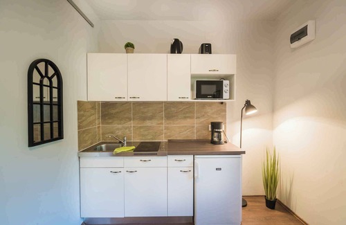 Siofok Aranypart Apartamento | Apartamento vacacional completamente renovado, a solo 110 m de la playa