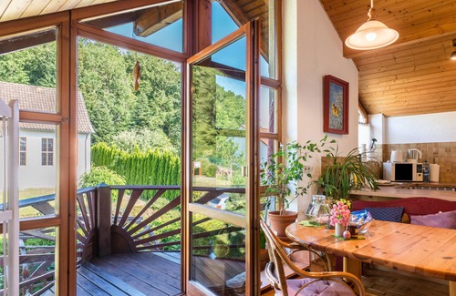 Heiligenberg Apartamento | Apartamento vacacional "Jardín de rosas" cerca del Lago de Constanza con Wi-Fi y balcón