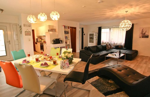 Beuren Apartamento | Apartamento Dieterich 1 con terraza, jardín privado y Wi-Fi