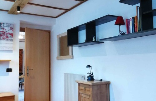 Mezzano Apartamento | Holiday Apartment "Dimora Sonia" with Mountain View & Private Terrace