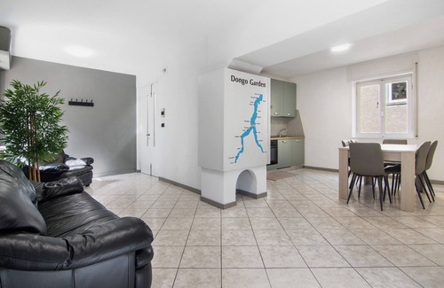 Dongo Apartamento | Apartamento vacacional "Dongo Garden" con jardín privado y Wi-Fi