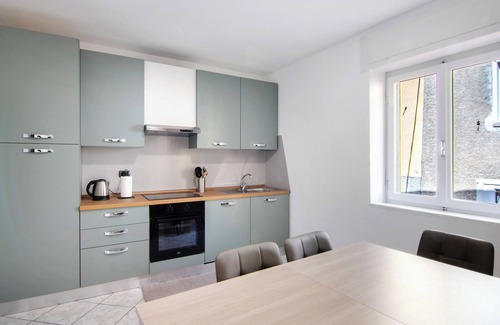 Dongo Apartamento | Apartamento vacacional "Dongo Garden" con jardín privado y Wi-Fi