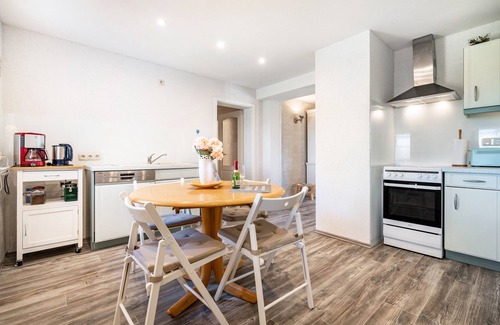 Blankensee Apartamento | Apartamento vacacional "Eichenhof" con terraza compartida, jardín privado y Wi-Fi