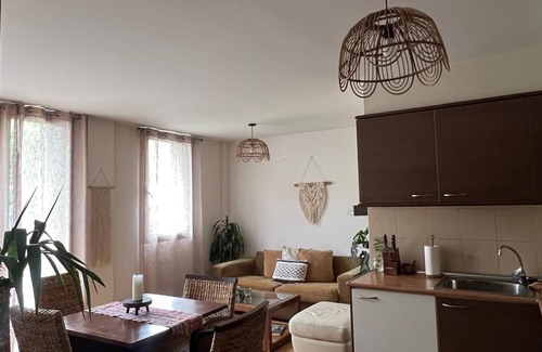 Pla de l'Ermita Apartamento | Apartamento de vacaciones Caldes de Boi para 1 - 4 personas con 2 dormitorios - Apartamento en casa