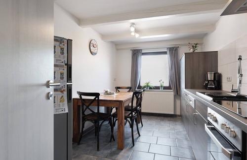 Oesterwurth Casa | Apartamento vacacional 'Ferienhaus Op'n Doerp' con terraza privada, jardín privado y Wi-Fi