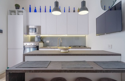 San Cataldo Apartamento | Apartamento vacacional Fico D'India con vistas al mar, terraza y Wi-Fi