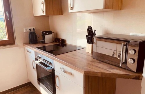Salzweg Apartamento | Apartamento vacacional "Felix Living 4" con balcón y Wi-Fi