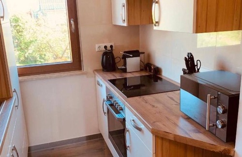 Salzweg Apartamento | Apartamento vacacional "Felix Living 4" con balcón y Wi-Fi