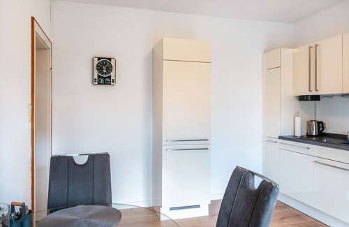 Emden Apartamento | Apartamento vacacional 'Ferienhaus Behrends' con terraza privada y Wi-Fi