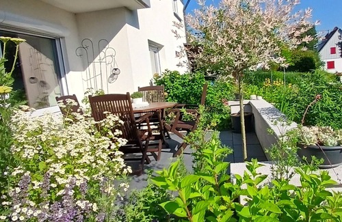 Stockach Apartamento | Apartamento vacacional 'Flora' con terraza privada y Wi-Fi
