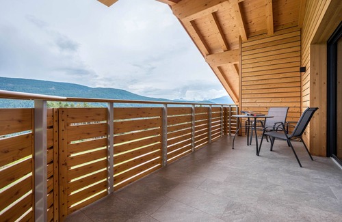 Terento Apartamento | Apartamento vacacional "Forchnerhof 4" con vistas a la montaña, 2 terrazas privadas y Wi-Fi