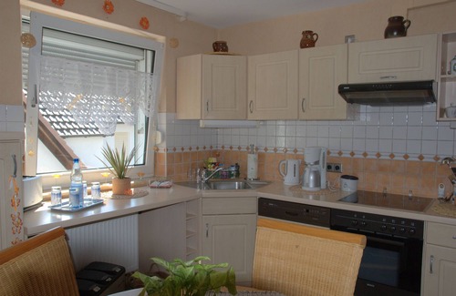Borken Apartamento | Apartamento vacacional "Gabi" con jardín compartido, balcón y Wi-Fi