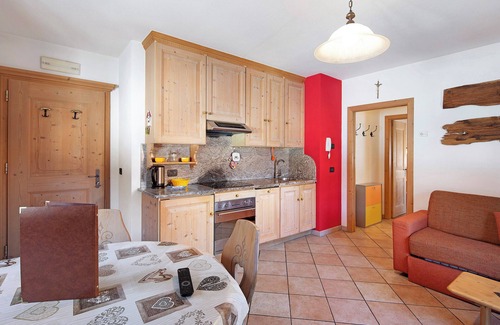 Livigno Apartamento | Apartamento vacacional 'Giotto Casa Cambra' con vistas a la montaña