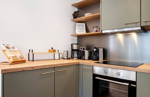 Rosshaupten Apartamento | Holiday Apartment Götz, Accessible with Private Terrace.