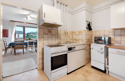 Hamdorf Apartamento | Apartamento vacacional 'Hamdorf, Hauptstraße Unten' con terraza privada, jardín compartido y Wi-Fi
