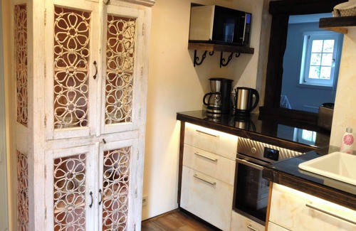 Feldatal Apartamento | Apartamento vacacional 'Haus Auenland' con terraza comunitaria, jardín comunitario y wifi