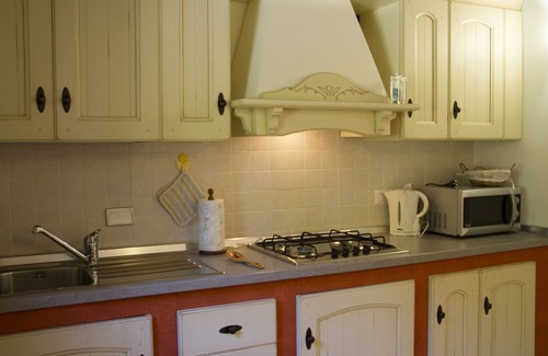 Teverina di Cortona Apartamento | Holiday Apartment Il Piccolo Noce - Lavender Apartment