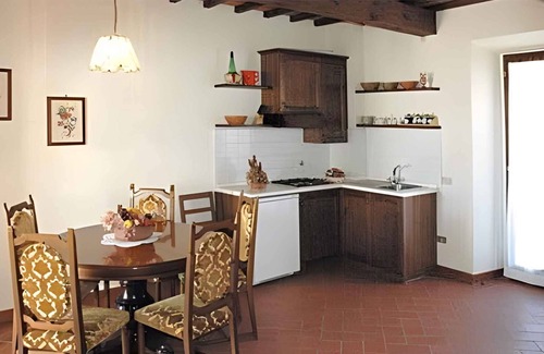Dicomano Apartamento | Apartamento vacacional en un lugar de vacaciones