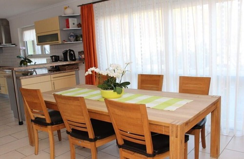 Zell am Harmersbach Apartamento | Holiday apartment in the rose garden
