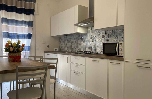 Rosolina Mare Apartamento | Apartamento vacacional con aire acondicionado y balcón