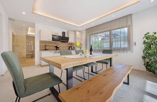 Naz Sciaves Apartamento | Apartamento 'Klementhof Nr 2' con vistas a la montaña, piscina compartida y Wi-Fi