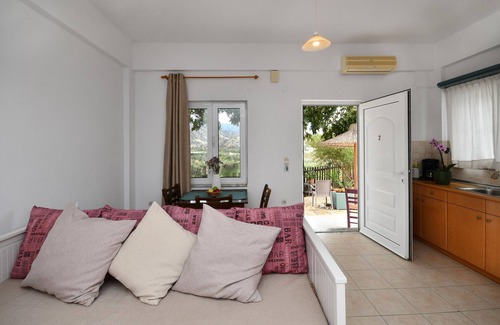 Mirtos Apartamento | Apartamento vacacional "Kallithea" con vistas al mar, 2 terrazas compartidas y Wi-Fi