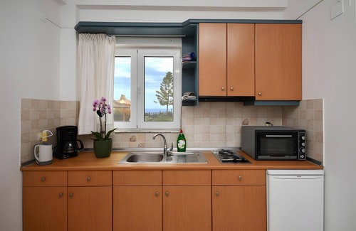 Mirtos Apartamento | Apartamento vacacional "Kallithea" con vistas al mar, 2 terrazas compartidas y Wi-Fi