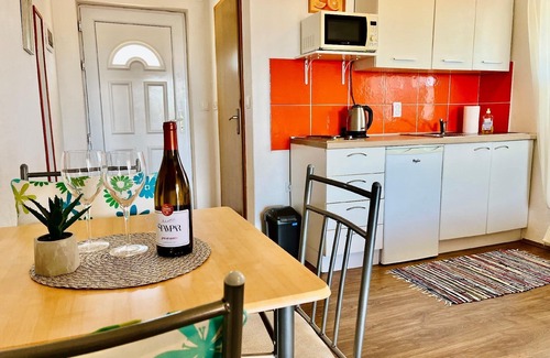 Gornji Karin Apartamento | Apartamento de vacaciones Karin para 1 - 3 personas - Apartamento en casa unifamiliar o plurifamilia