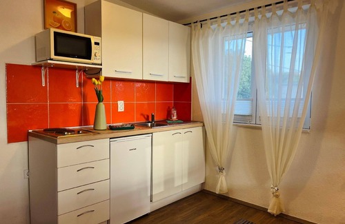 Gornji Karin Apartamento | Apartamento de vacaciones Karin para 1 - 3 personas - Apartamento en casa unifamiliar o plurifamilia