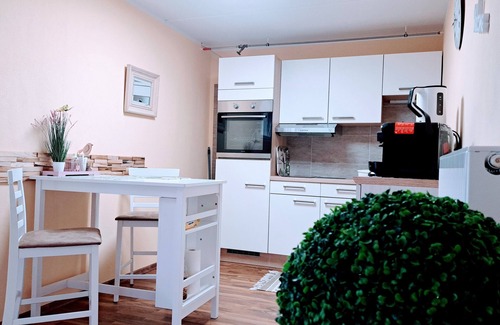 Adelzhausen Apartamento | Holiday apartment Lydia
