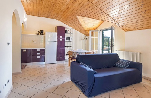 Ceriale Apartamento | Apartamento vacacional "La Casa di Lady" con vistas al mar, terraza y Wi-Fi