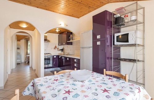 Ceriale Apartamento | Apartamento vacacional "La Casa di Lady" con vistas al mar, terraza y Wi-Fi