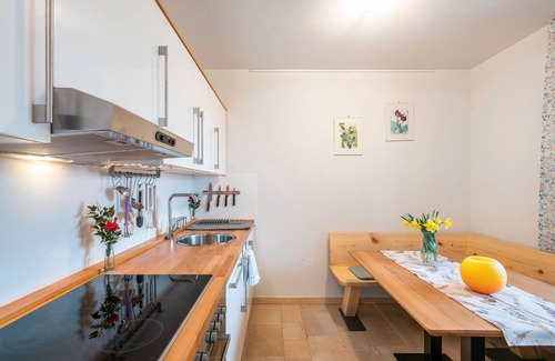 Prutting Apartamento | Apartamento vacacional 'Landnest' con vistas a la montaña, balcón y Wi-Fi