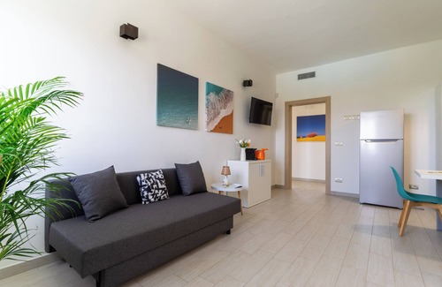 Galatone Apartamento | Apartamento vacacional 'Le Scuderie 11' con piscina compartida, jardín compartido y Wi-Fi