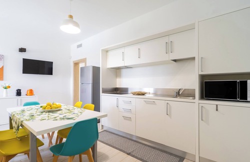 Galatone Apartamento | Apartamento vacacional 'Le Scuderie 11' con piscina compartida, jardín compartido y Wi-Fi