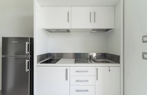 Galatone Apartamento | Apartamento vacacional "Le Scuderie 4" con piscina compartida, terraza compartida y Wi-Fi