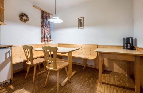 Vandoies Apartamento | Apartamento vacacional 'Lindenhof Apt 5' con jardín compartido y Wi-Fi