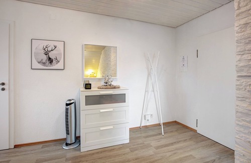 Steinen Apartamento | Apartamento vacacional 'Lueg Ins Wiesental' con vistas a la montaña, balcón y Wi-Fi