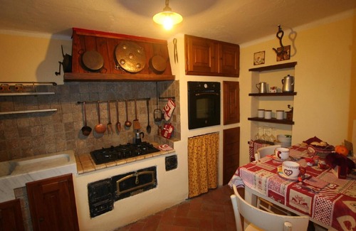 Lumarzo Apartamento | Apartamento de vacaciones Lumarzo para 1 - 3 personas con 1 dormitorio - Apartamento